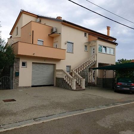 Apartmani Anita Malinska Exterior foto
