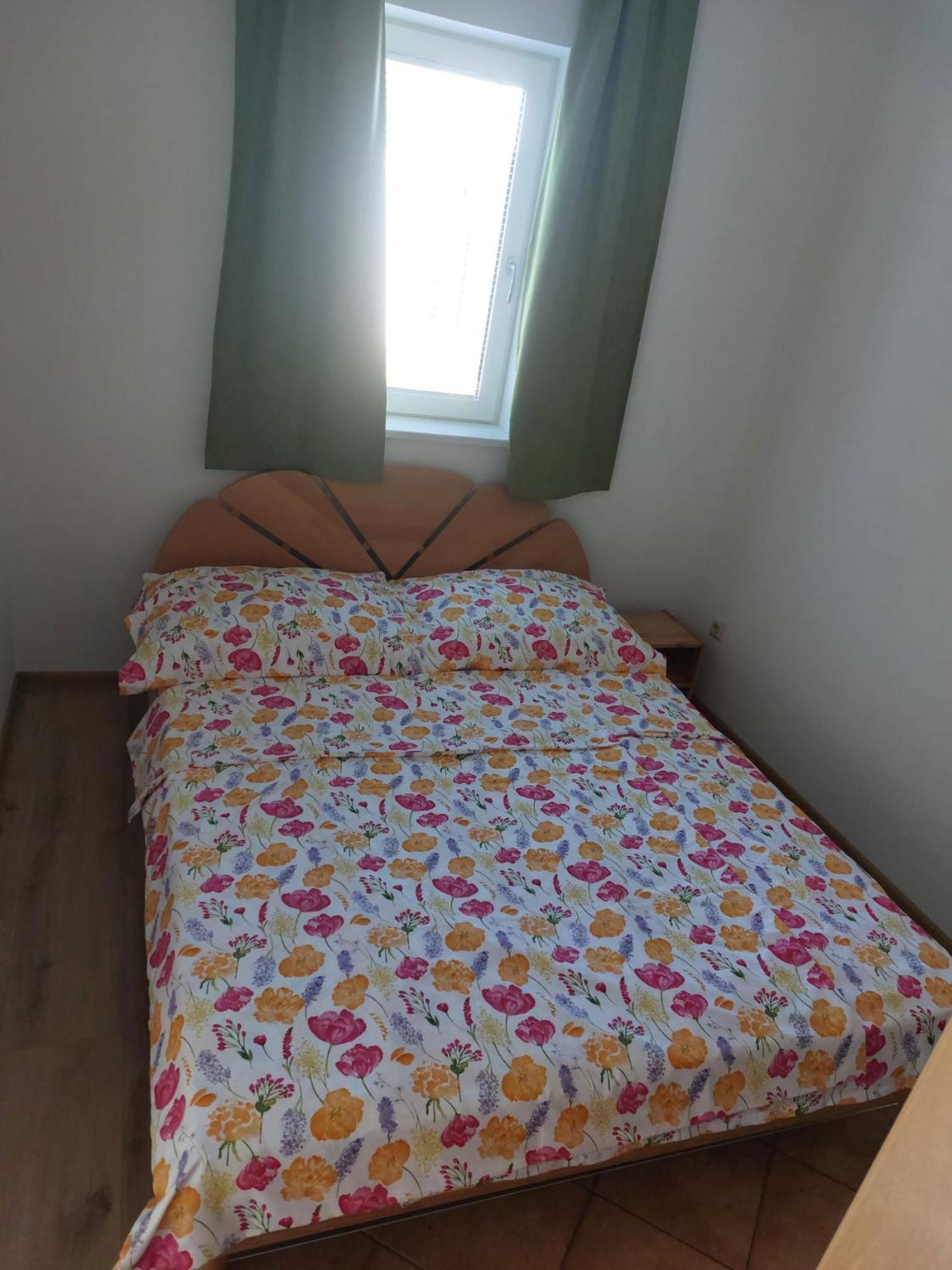 Apartmani Anita Malinska Exterior foto